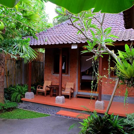 Nurada Cottage 우붓 외부 사진