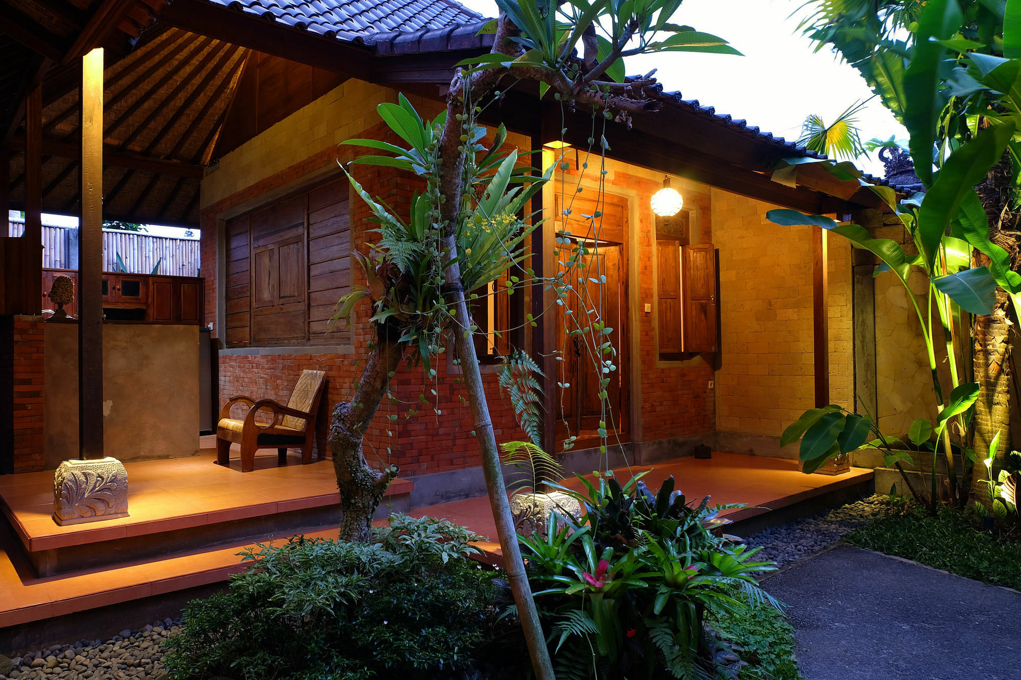 Nurada Cottage 우붓 외부 사진